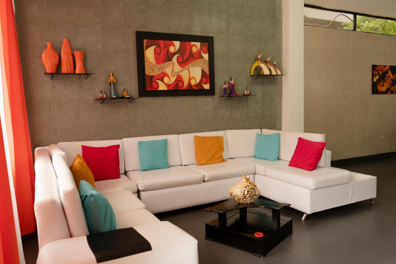 Rinakawsay - Viveviajando Apartamento Amoblado En เตนา ภายนอก รูปภาพ